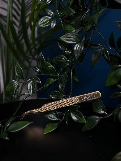 Desired Curve Tweezers