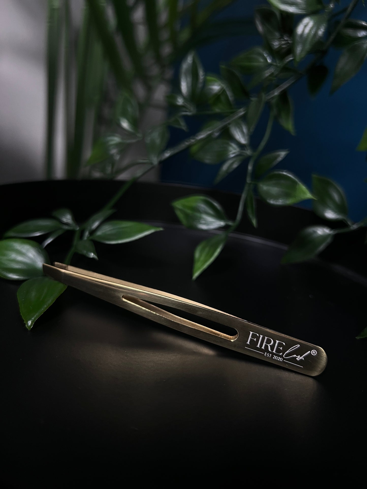 Fire Brow Tweezer